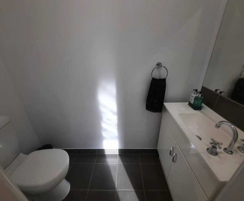 $250, Homestay, 2 bathrooms, Glenroy VIC 3046