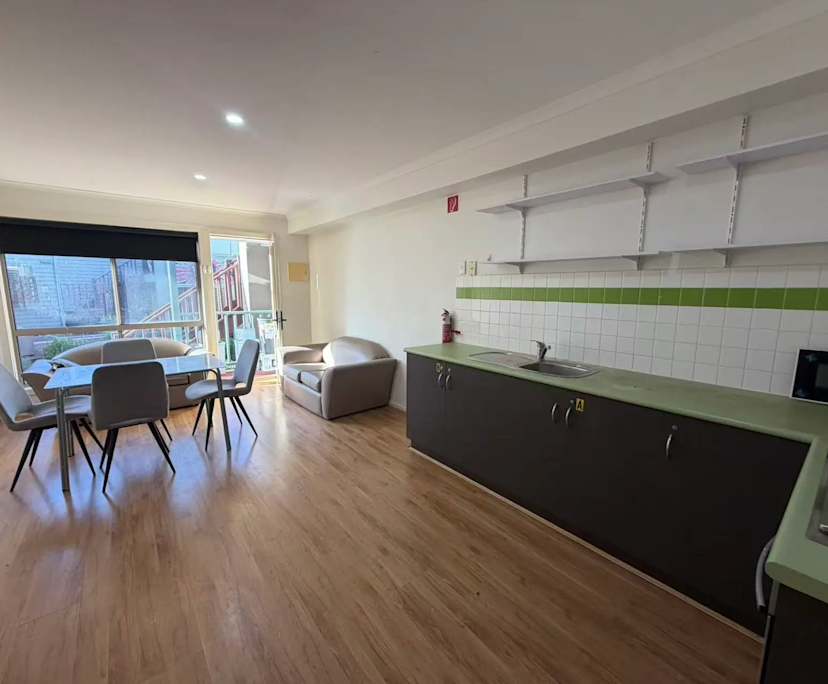 Whole property with 2 rooms for rent