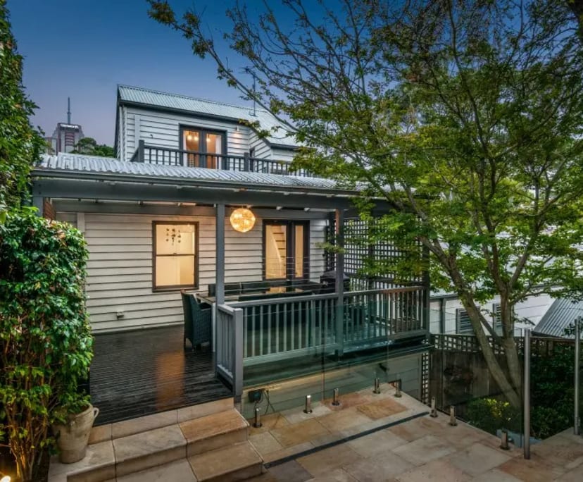 Furnished room in a share house