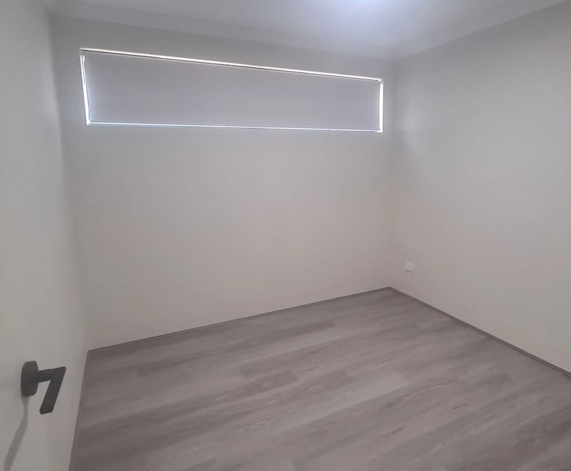 $300, Share-house, 4 bathrooms, Singleton WA 6175