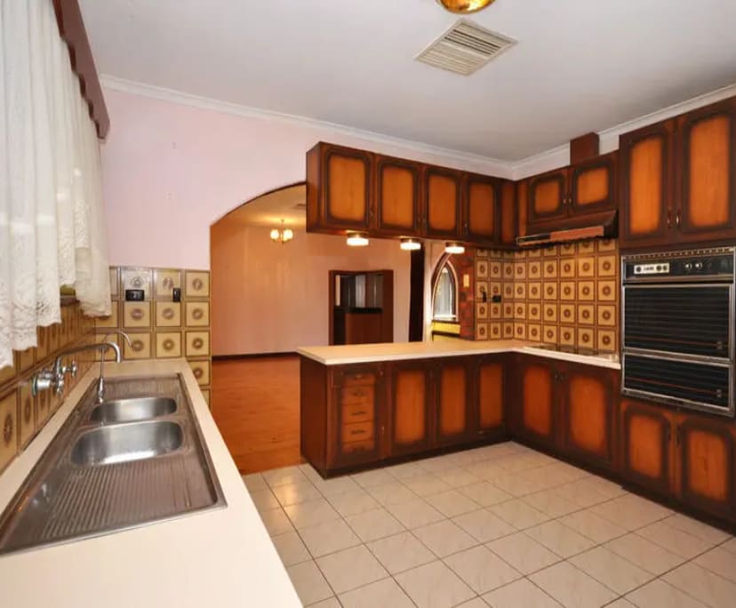 Furnished room in a share house