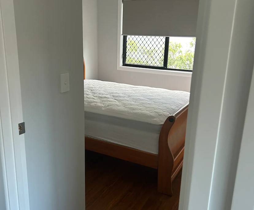 $350, Share-house, 2 bathrooms, Bundall QLD 4217