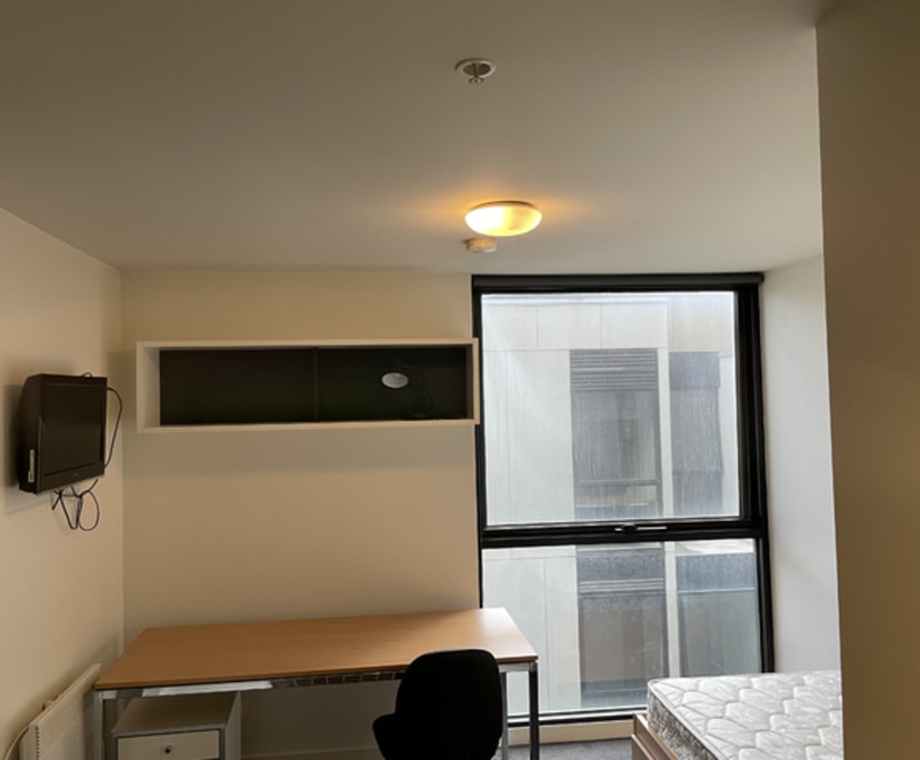 Furnished room studio flat for rent