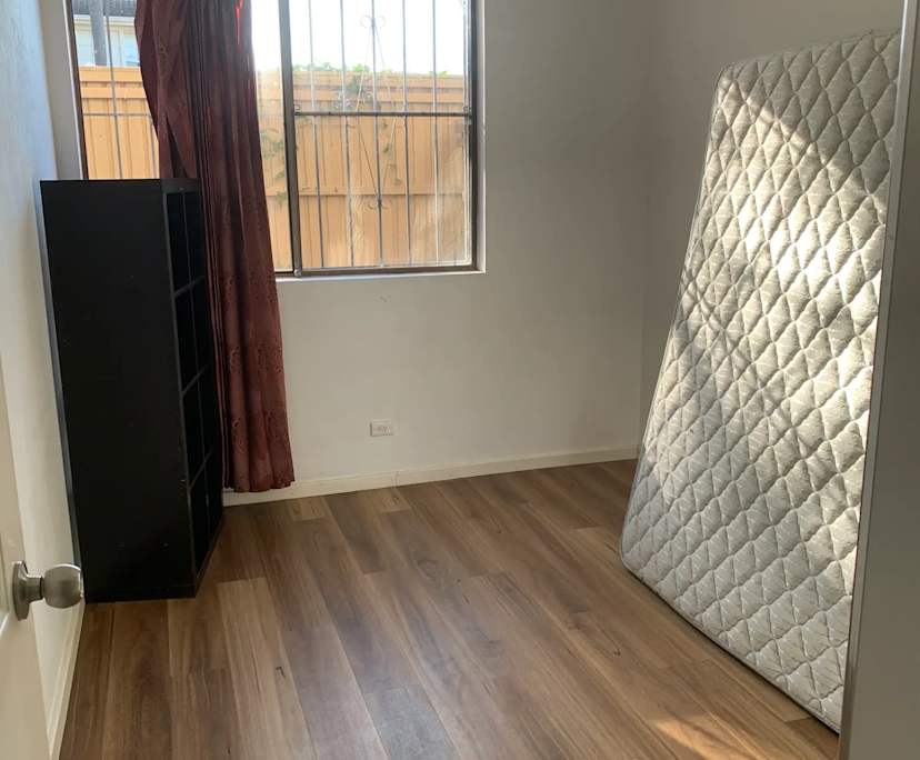 $375, Flatshare, 3 bathrooms, Kingsford NSW 2032