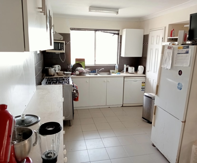 $199, Homestay, 4 bathrooms, Innaloo WA 6018