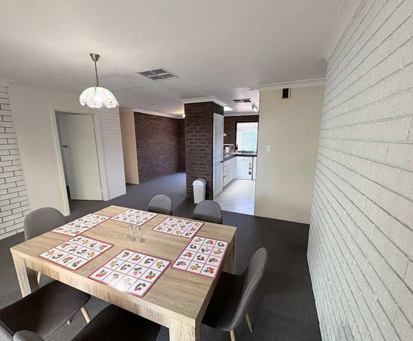 Furnished room in a share house