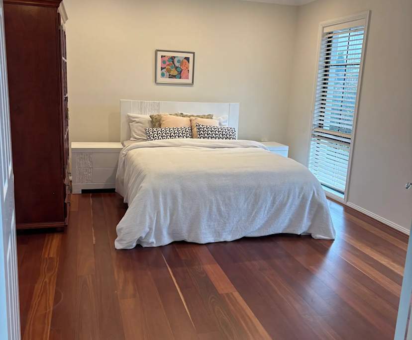 Furnished room with own bathroom