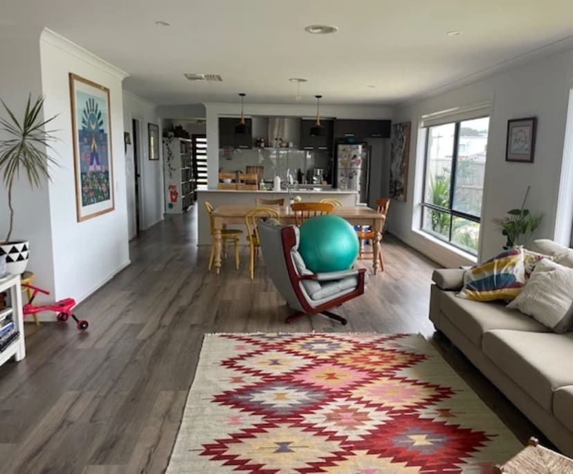Room with ensuite in a share house
