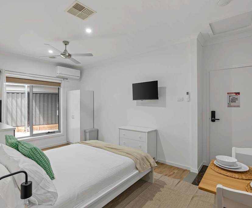 $300, Share-house, 6 bathrooms, Craigieburn VIC 3064