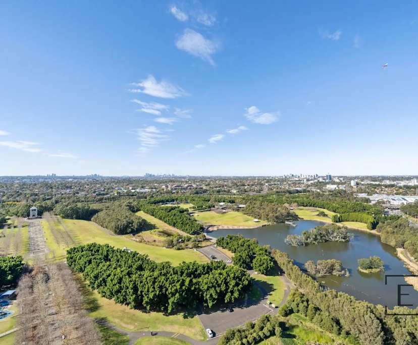 $1,350, Whole-property, 3 bathrooms, Sydney Olympic Park NSW 2127