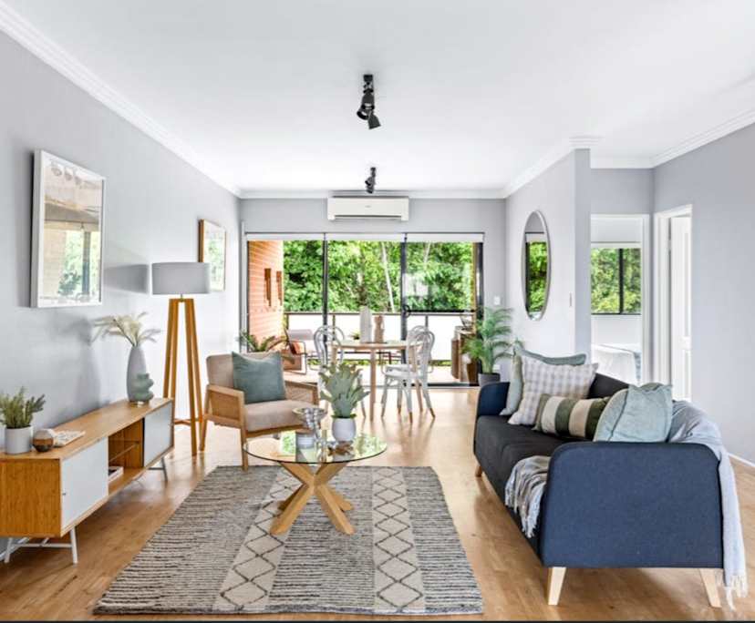 Furnished room with own bathroom