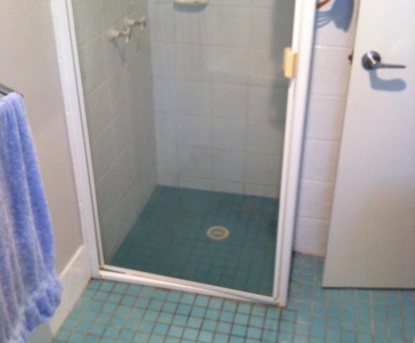 $350, Share-house, 4 bathrooms, Byron Bay NSW 2481