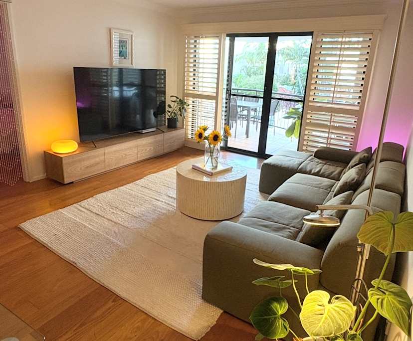 Unfurnished room with own bathroom