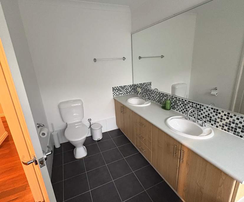 $500, Share-house, 3 bathrooms, Willagee WA 6156