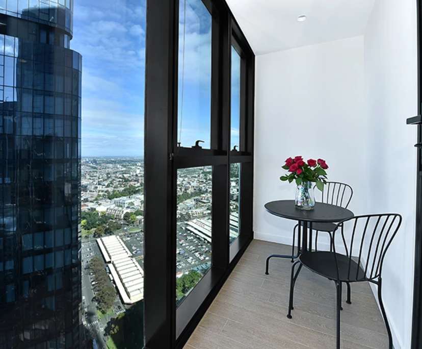 $999, Whole-property, 2 bathrooms, Melbourne VIC 3000