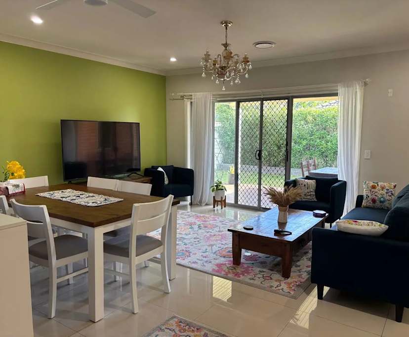 Room with ensuite in a share house