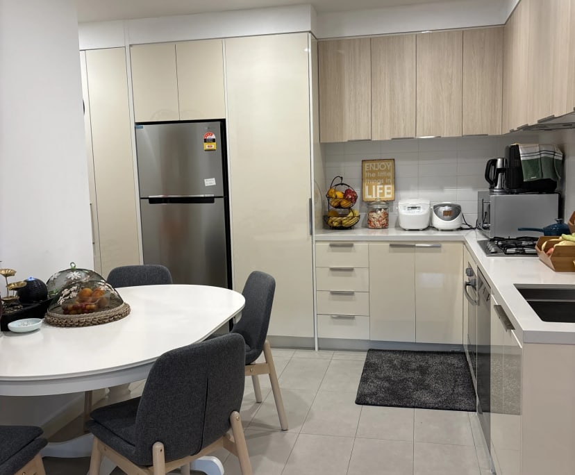 $350, Flatshare, 2 bathrooms, Box Hill VIC 3128