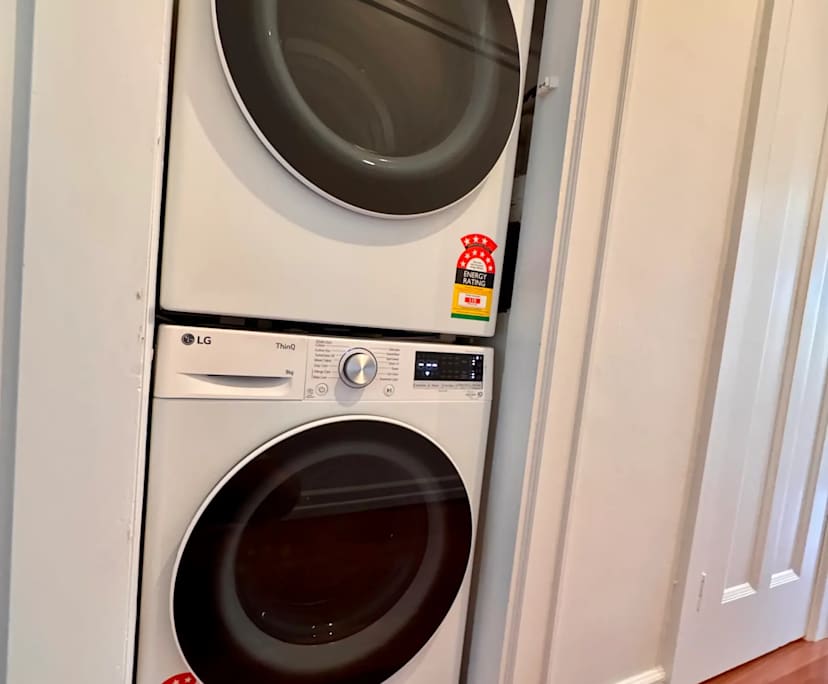 $875, Flatshare, 2 bathrooms, Manly NSW 2095