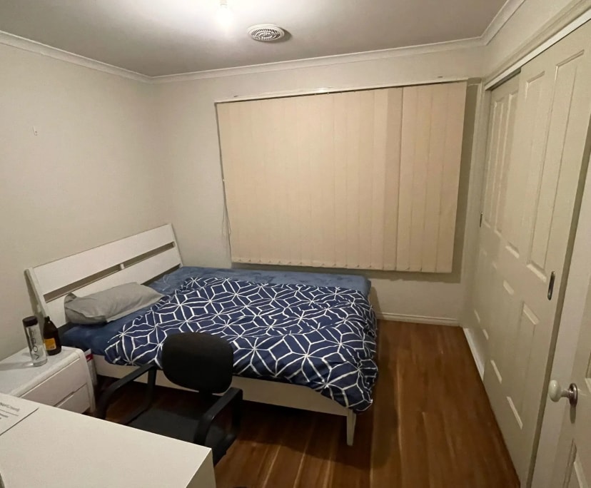 Furnished room in a share house