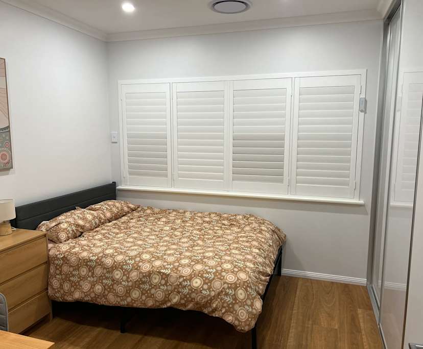 Room in a share house