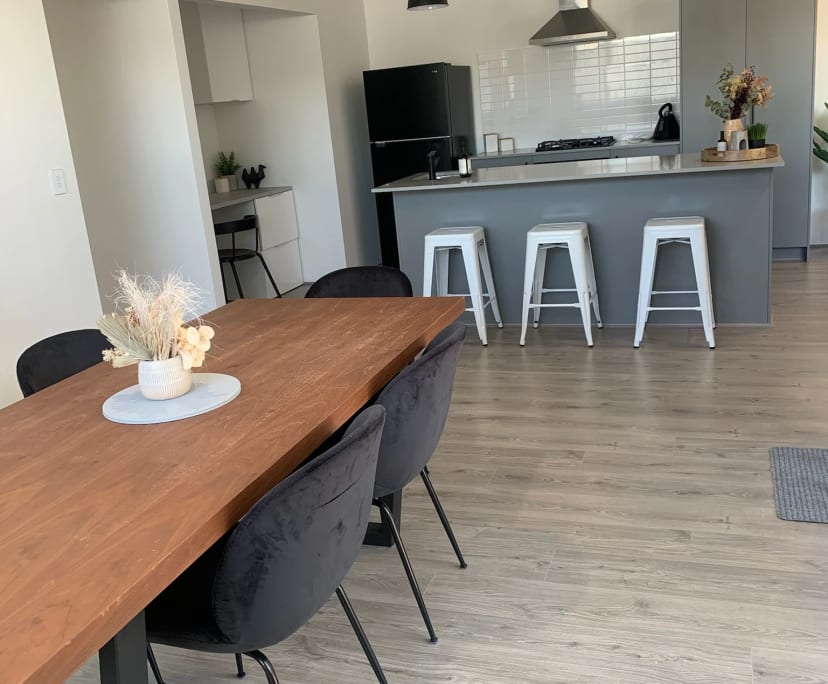 $240, Share-house, 3 bathrooms, Banksia Grove WA 6031