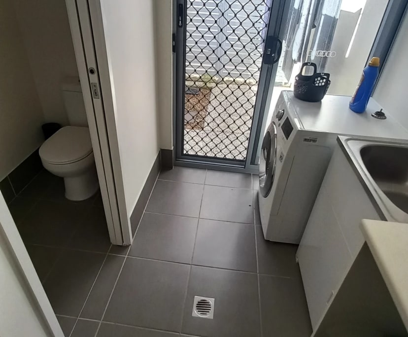 Unfurnished room in a share house