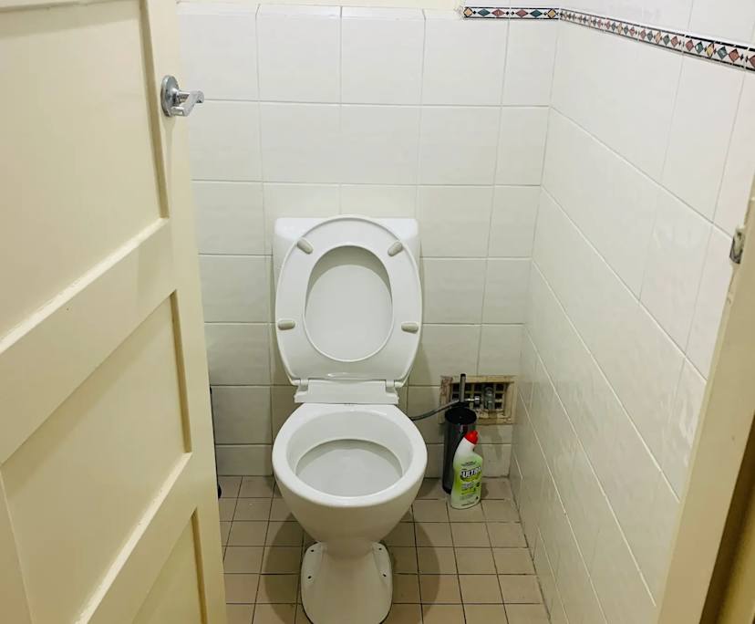 $330, Flatshare, 3 bathrooms, St Kilda VIC 3182