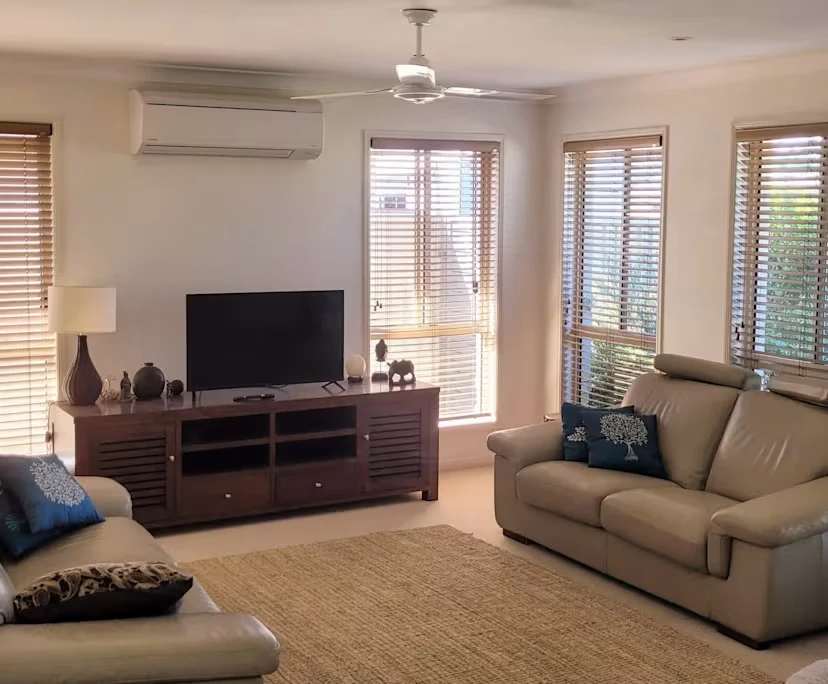 $350, Share-house, 3 bathrooms, Pottsville NSW 2489