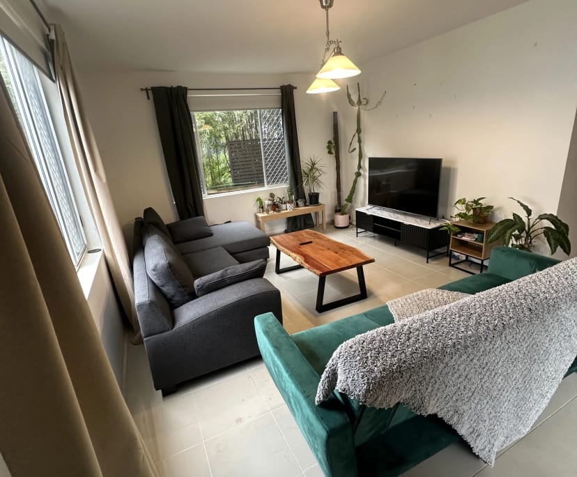 Unfurnished room with own bathroom