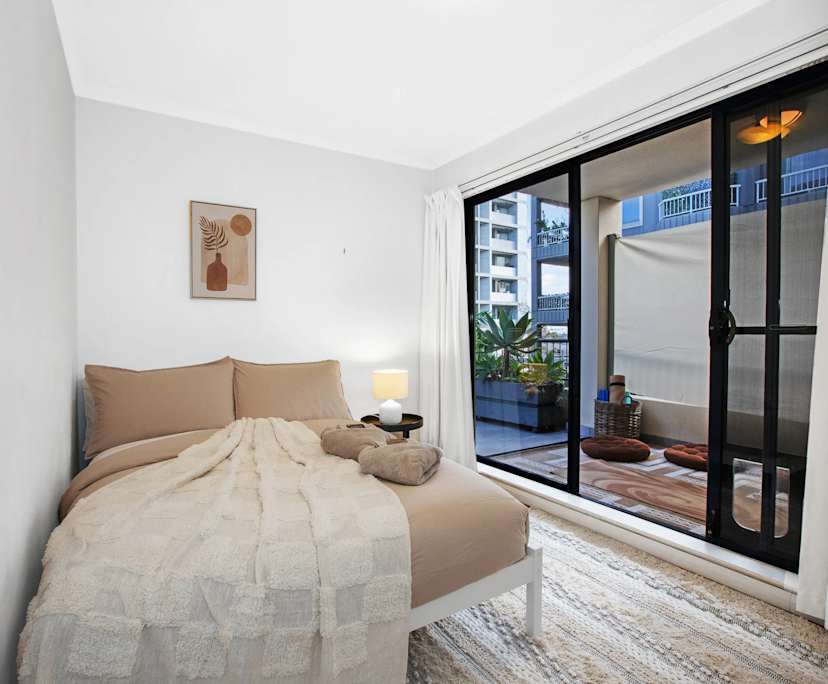 $1,600, Whole-property, 2 bathrooms, Redfern NSW 2016