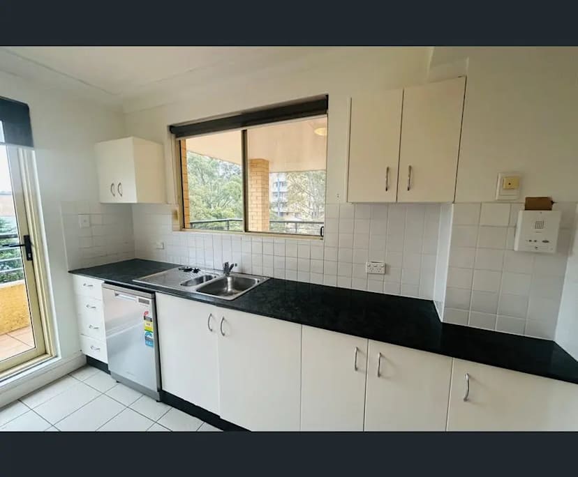 $360, Flatshare, 3 bathrooms, Chatswood NSW 2067