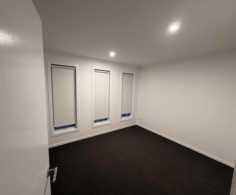 Unfurnished room in a share house