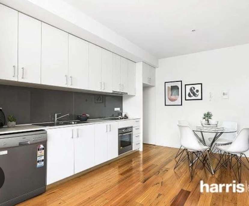 Unfurnished room with own bathroom