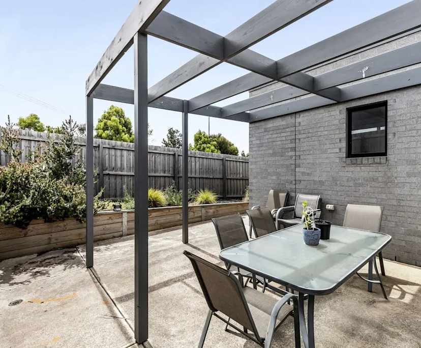 $215, Share-house, 6 bathrooms, Waurn Ponds VIC 3216