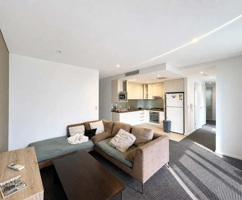 Whole property with 2 rooms for rent