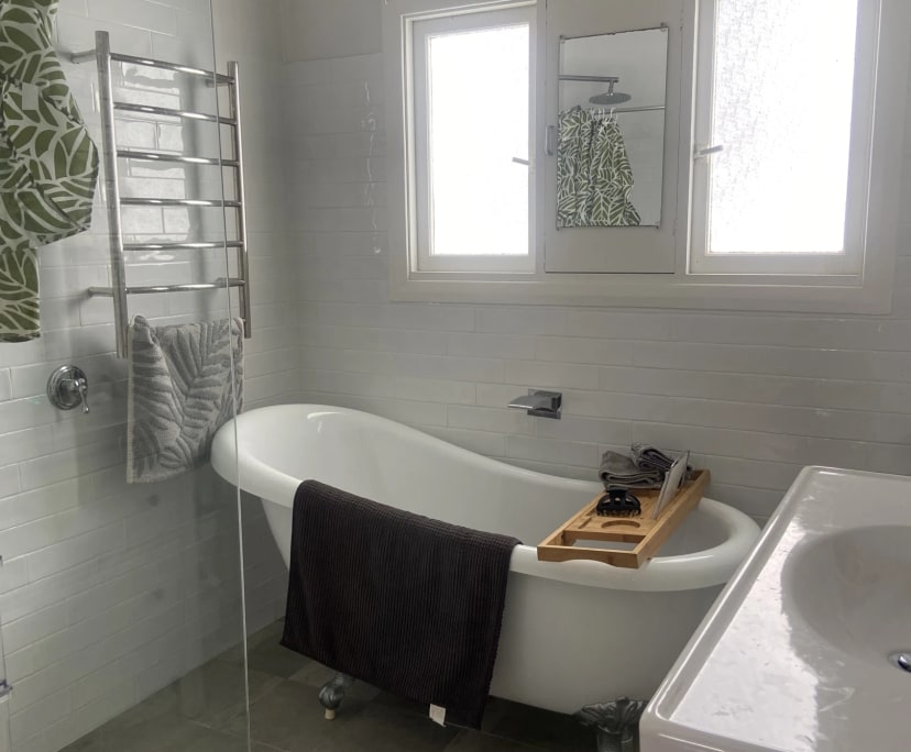 $320, Share-house, 2 bathrooms, Merewether NSW 2291