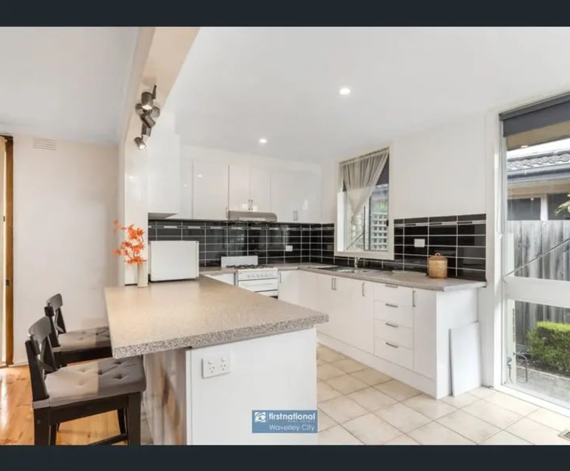 Room in a share house