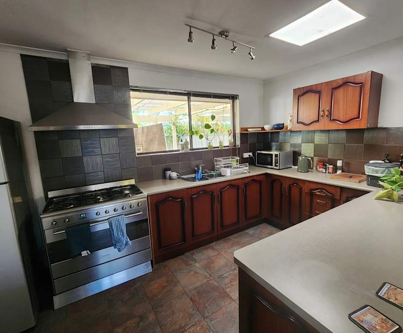 Unfurnished room in a share house