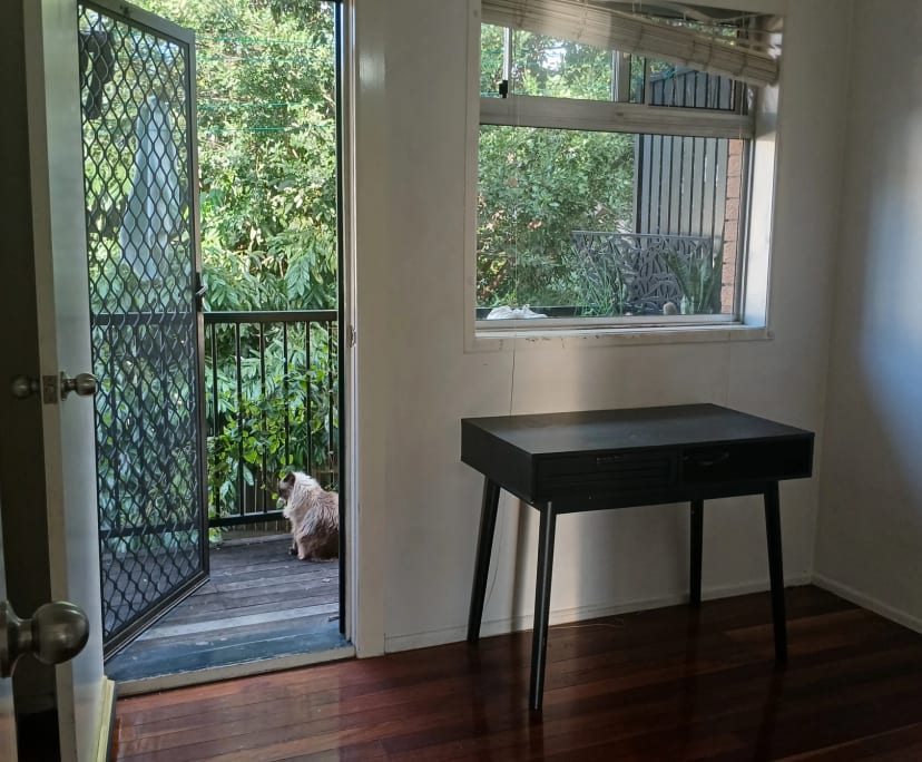 Unfurnished room in a flatshare