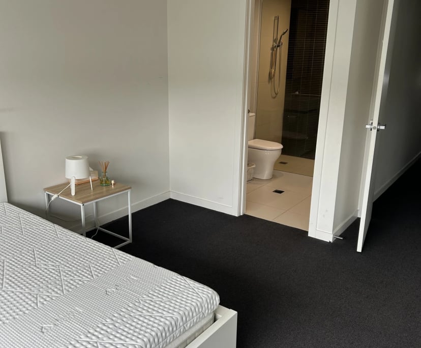 $455, Share-house, 3 bathrooms, Camberwell VIC 3124