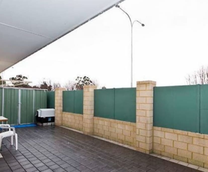 $350, Share-house, 3 bathrooms, Dayton WA 6055