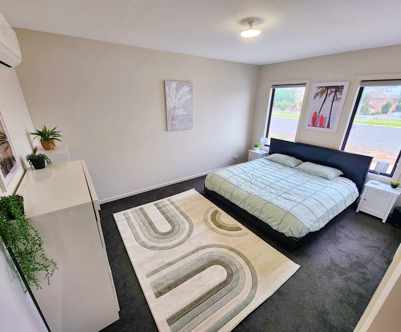 propertyImage