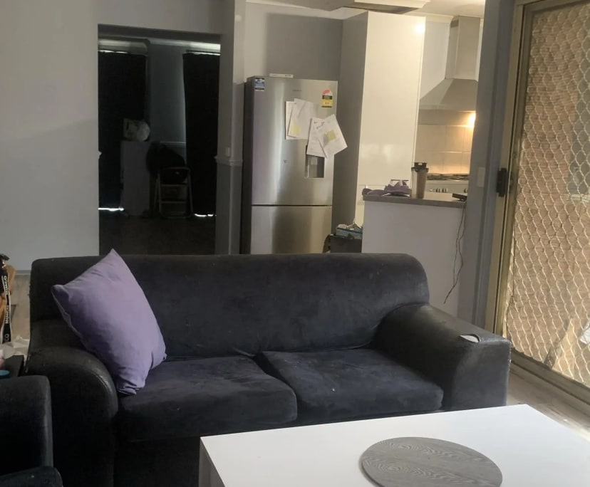 2 Rooms for Rent in Sunbury, VIC 150, Unfurnished...