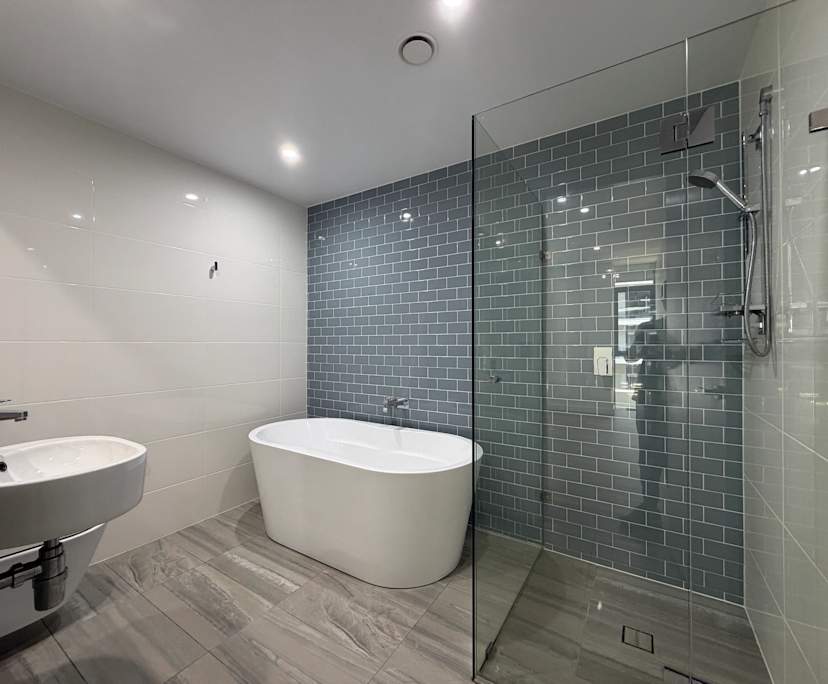 $1,600, Whole-property, 3 bathrooms, Mascot NSW 2020
