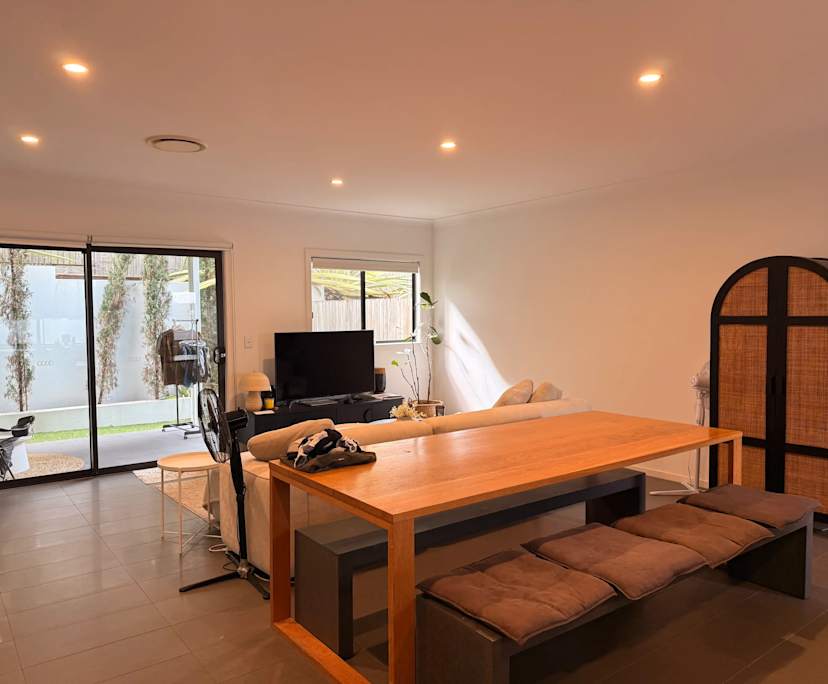 Unfurnished room in a share house