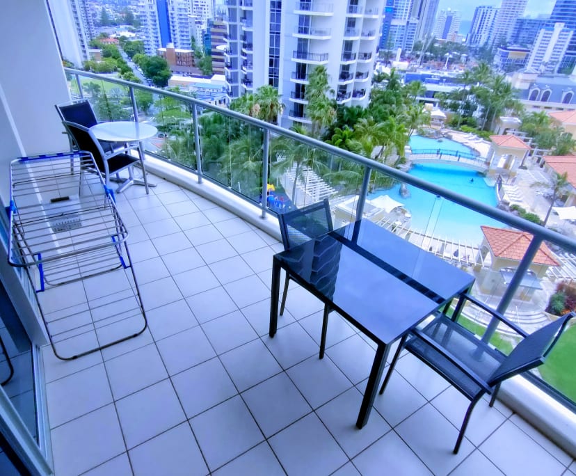 $500, Flatshare, 2 bathrooms, Surfers Paradise QLD 4217