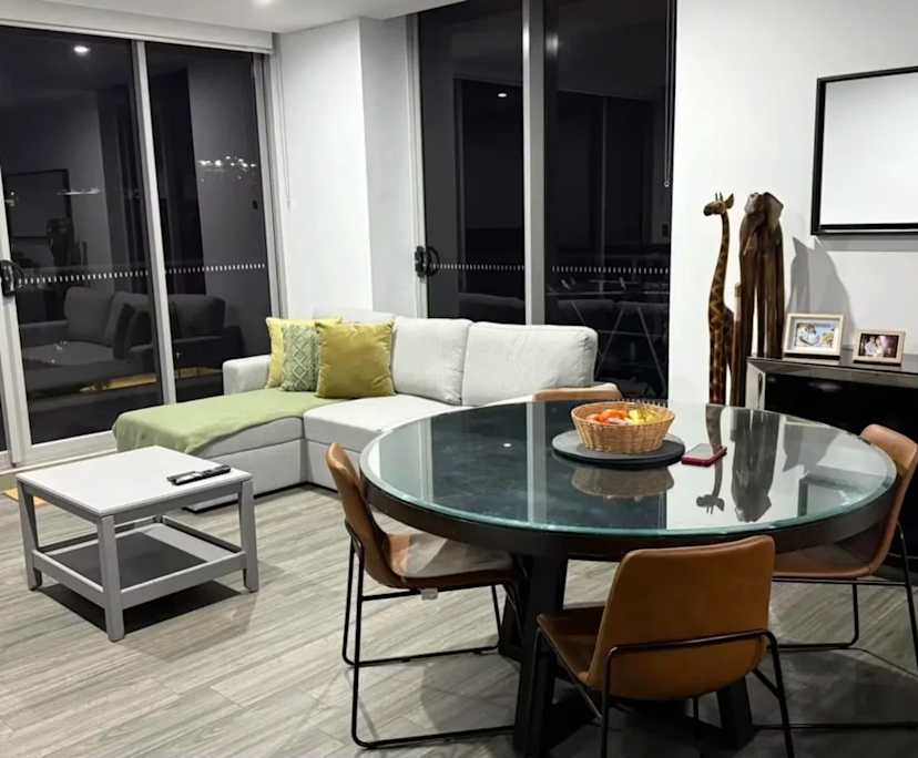 Whole property with 2 rooms for rent