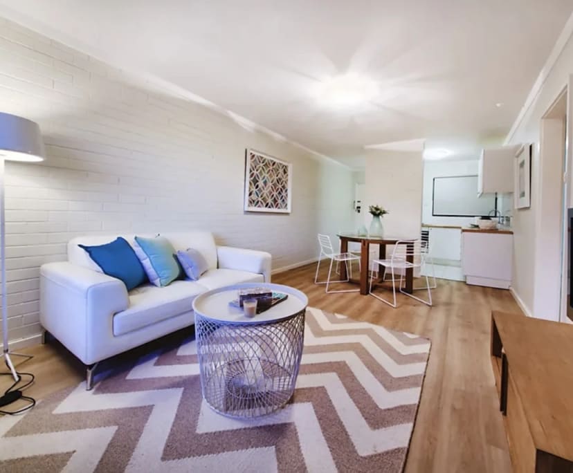 Room in a share house