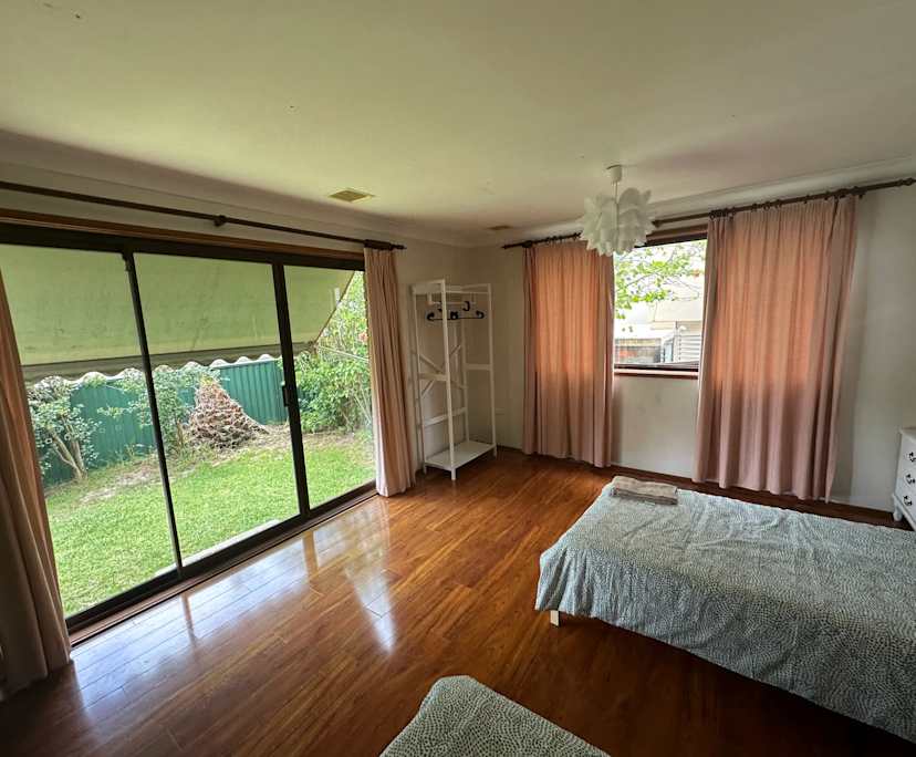 $1,350, Share-house, 5 bathrooms, Bexley NSW 2207