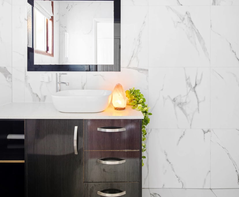 Furnished room with own bathroom